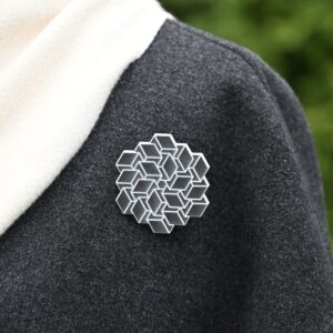 Reflective brooch "Geometric 2” black