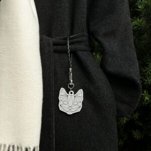 Reflective Pendant “Cat's head” white