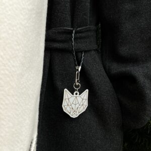 Reflective Pendant “Cat's head” white